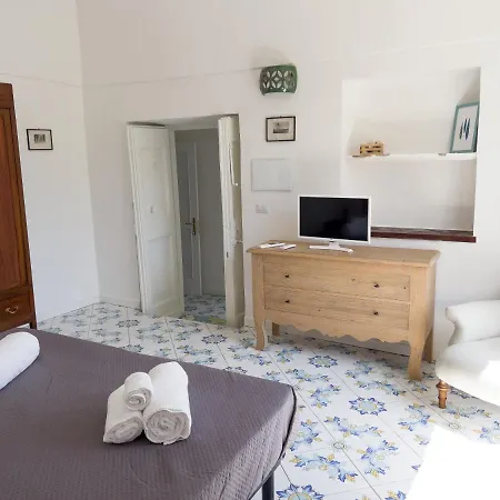 Casa Nina- Con Vista Mare E Terrazza A Raito, Costiera Amalfitana