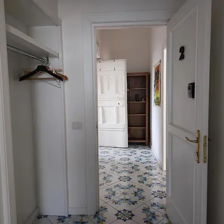 Casa Nina- Con Vista Mare E Terrazza A Raito, Costiera Amalfitana *