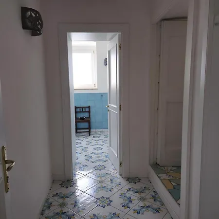 Casa Nina- Con Vista Mare E Terrazza A Raito, Costiera Amalfitana Bed and breakfast *