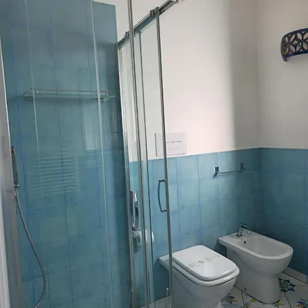 Casa Nina- Con Vista Mare E Terrazza A Raito, Costiera Amalfitana *